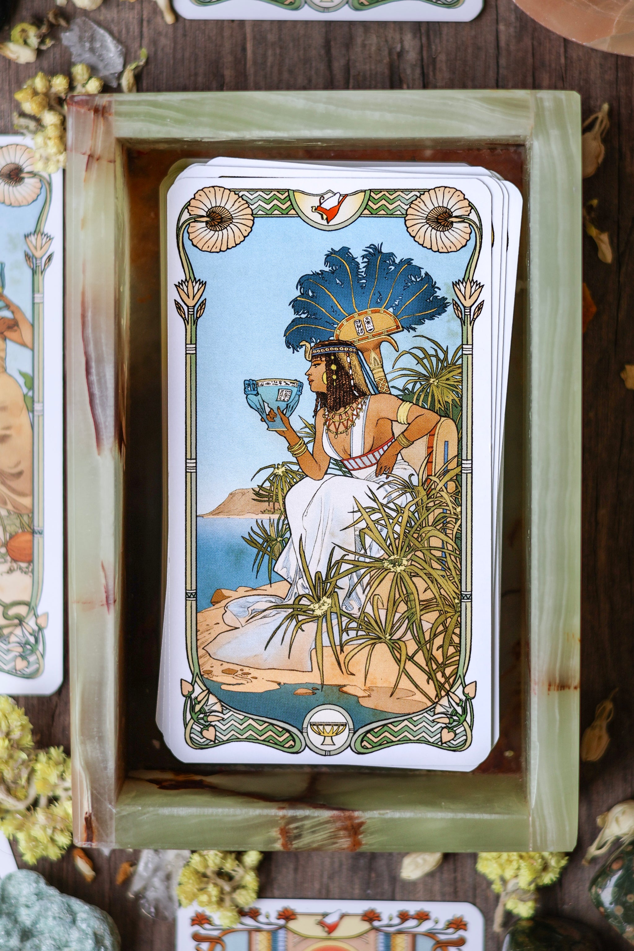 Egyptian Art Nouveau Tarot – Alchemy & Aura