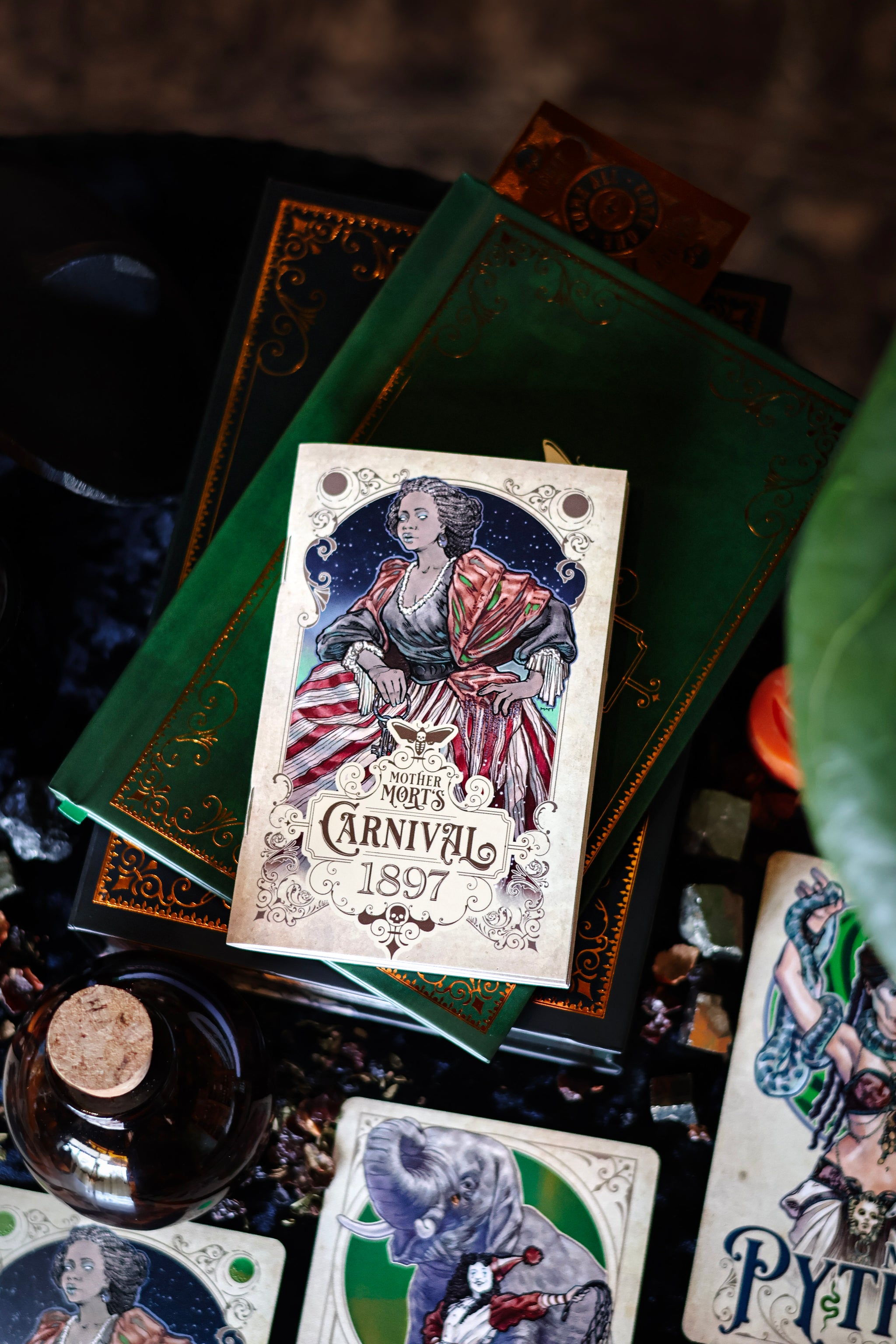 Mother Mort's Carnival 1897 Oracle Deck – Alchemy & Aura